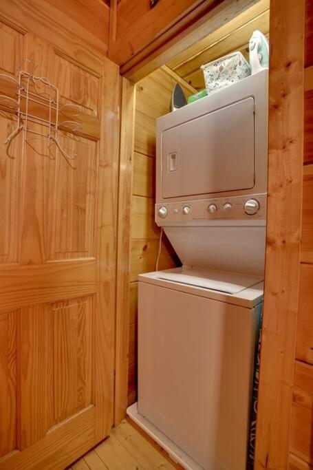 Brave Eagle Cabin Sevierville Chambre photo